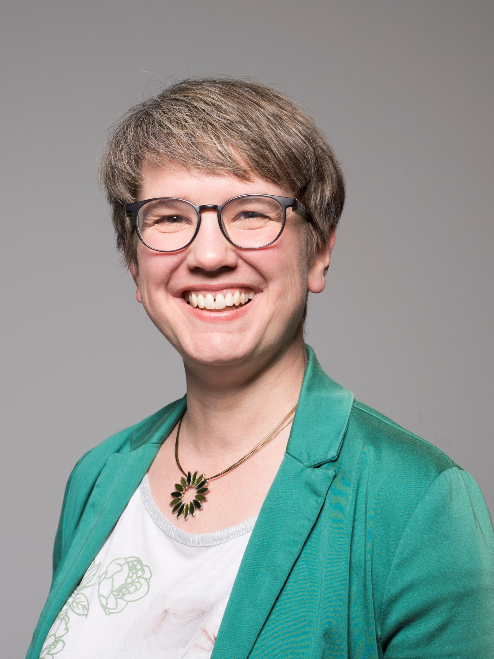 Portrait von Dr. Tina Radespiel